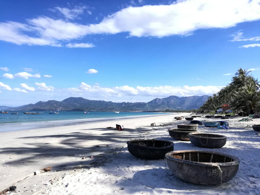 bien doc let nha trang hoang so