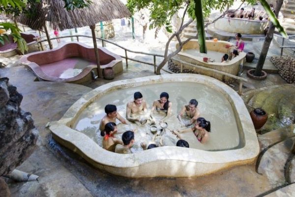 Tắm bùn Nha Trang